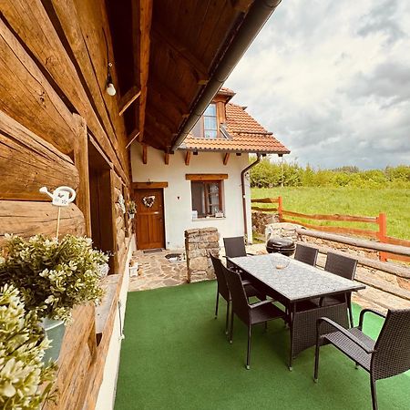 Apartmany Srub Jenisov Horní Planá Zimmer foto