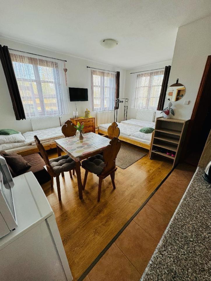 Apartmany Srub Jenisov Horní Planá Exterior foto